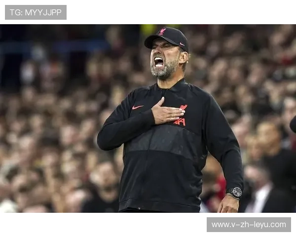 克洛普前场跑位制造机会，破解对手防线的艺术