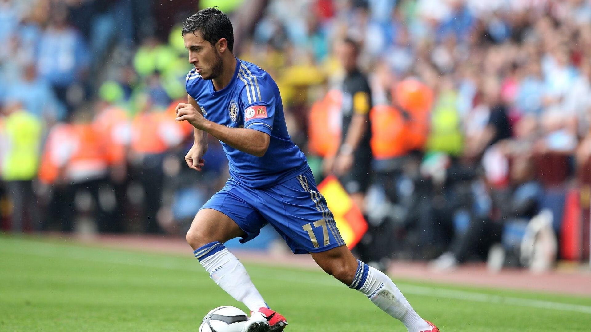 世界杯：澳大利亚顽强闯入淘汰赛 “袋鼠军团”跑不死精神再次呈现